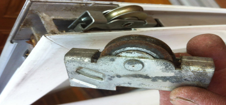 screen door roller repair in Yorba Linda